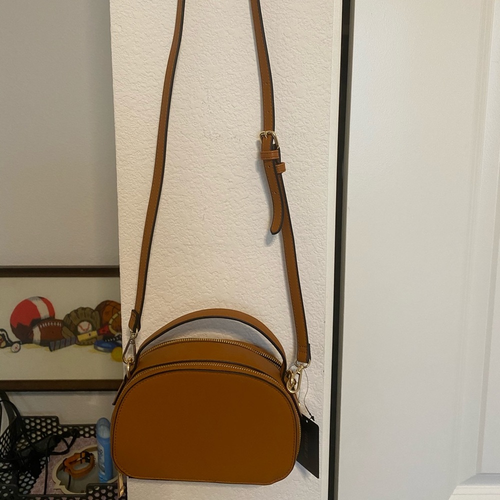 Brand new purse